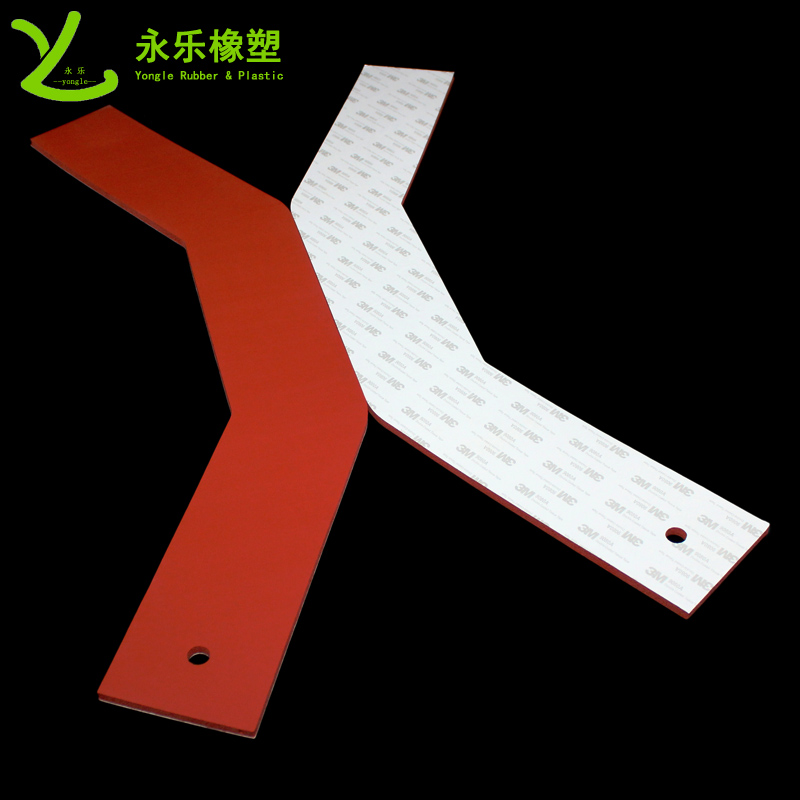 自粘發泡硅膠墊