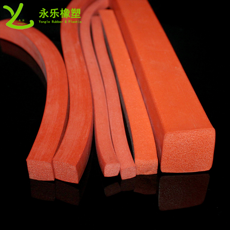 擠出防撞發泡硅膠條，阻燃發泡硅膠條，無氣味門窗發泡硅膠密封條